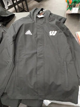 25-26 W Rain jacket with hood